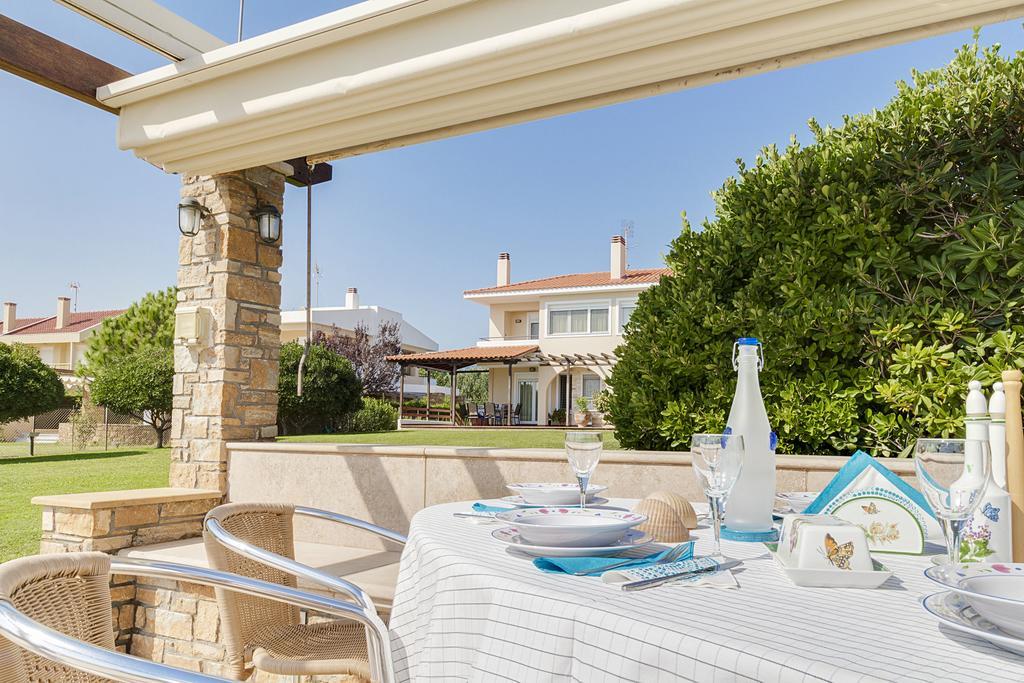 Villa Nefeli - Akti Salonikiou A อาโยส นิโกลาออส ภายนอก รูปภาพ