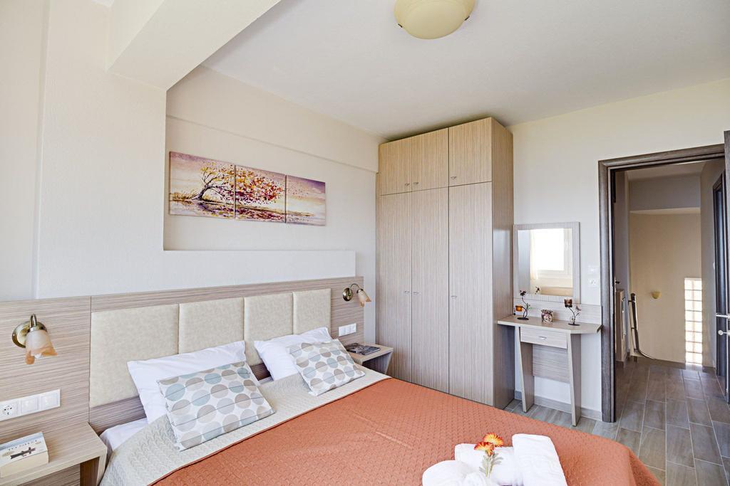 Villa Nefeli - Akti Salonikiou A อาโยส นิโกลาออส ภายนอก รูปภาพ